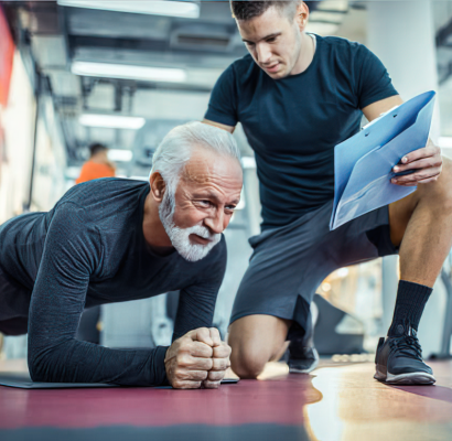 trainer ans old man planks-gigapixel-low_res-scale-2_00x